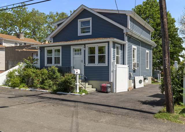 Property at 24 High St, West Haven, CT 06516, 2 beds, 1 bath