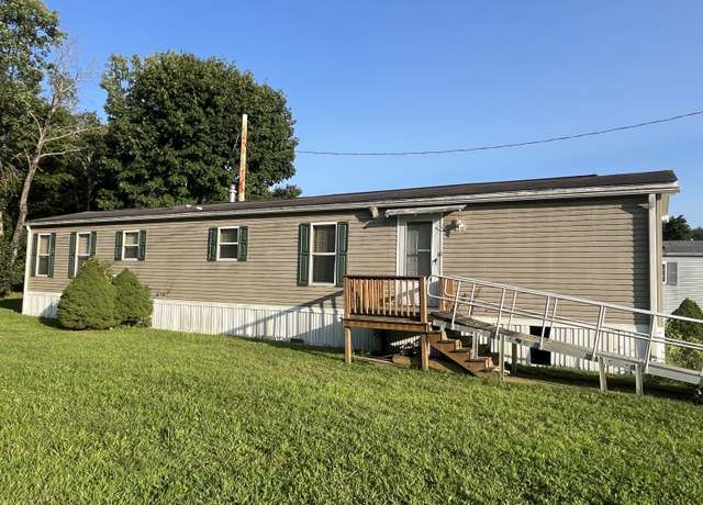 Property at 224 Foxon Rd Unit 13A, North Branford, CT 06471, 2 beds, 1 bath