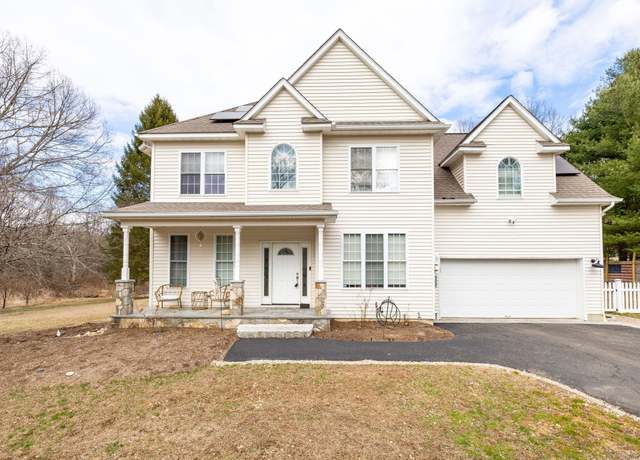 Property at 13 Sunset Ln, New Milford, CT 06776, 3 beds, 2.5 baths