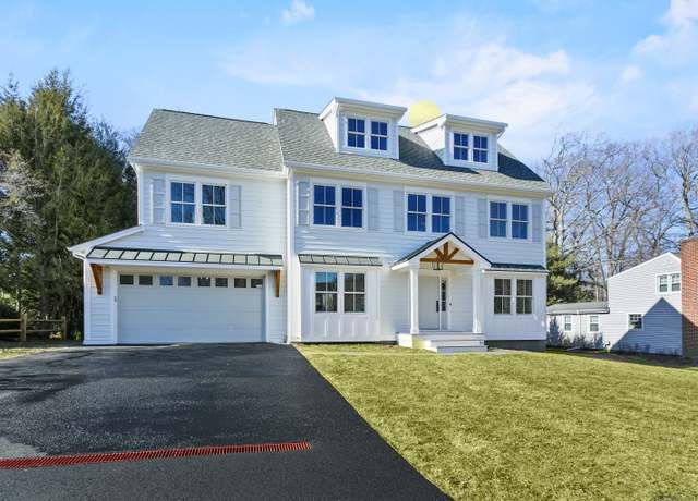 Property at 181 Riverview Cir, Fairfield, CT 06824, 5 beds, 4.5 baths