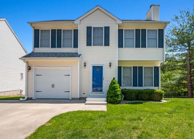 Property at 57 Lucy Cir #57, Wallingford, CT 06492, 3 beds, 2.5 baths