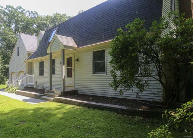 Property at 189 Crane Hollow Rd, Bethlehem, CT 06751, 3 beds, 2.5 baths