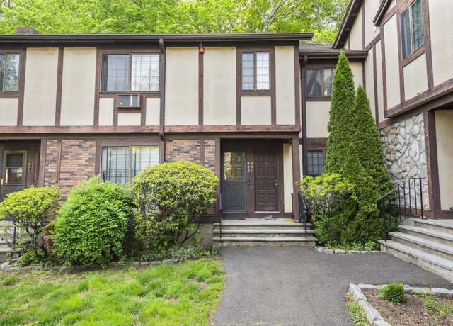 Property at 442 Swanson Cres #442, Milford, CT 06461, 1 bed, 1 bath