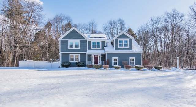 Photo of 21 Country Club Ln, East Granby, CT 06026