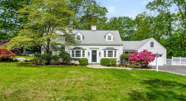 Photo of 7 Circle Rd, Darien, CT 06820