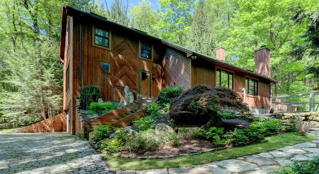 Photo of 49 Knife Shop Rd, Northfield, CT 06778