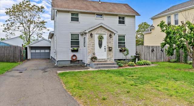 Photo of 54 Park St, Wallingford, CT 06492