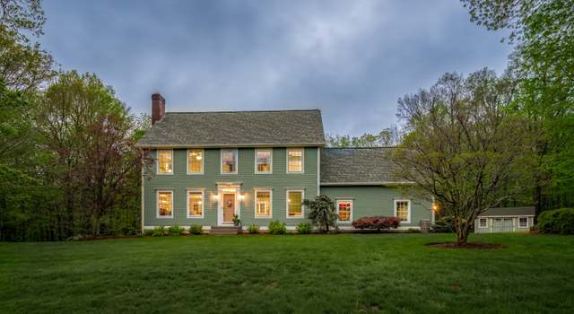 Photo of 151 Woodhenge Dr, Tolland, CT 06084