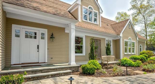 Photo of 2 Cove Hill Rd, Stonington, CT 06355