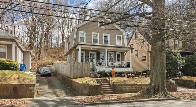 Photo of 977 Townsend Ave, New Haven, CT 06512