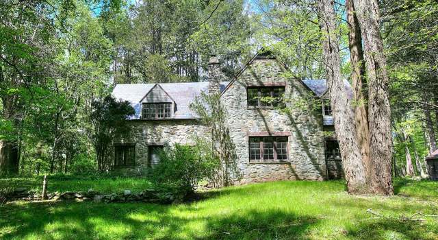 Photo of 281 Bayberry Ln, Westport, CT 06880