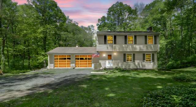 Photo of 13 Bayberry Ln, Redding, CT 06896