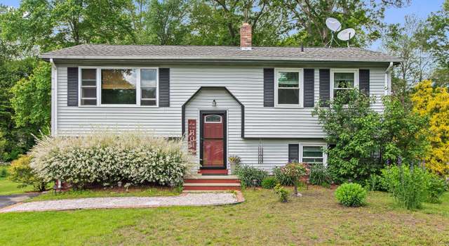 Photo of 34 Ayers Dr, Canterbury, CT 06331