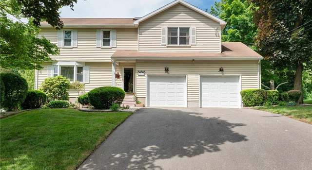 Photo of 239 Trinity Rdg, Rocky Hill, CT 06067
