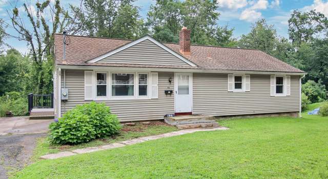 Photo of 94 Sinclair St, Windsor, CT 06095