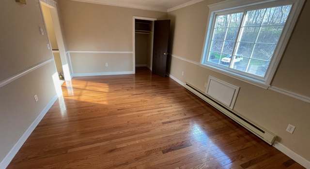 Photo of 35 Mountain Village Rd #27, Waterbury, CT 06706