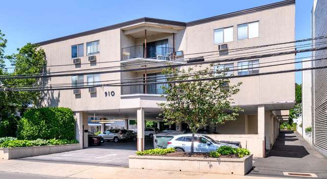 Photo of 910 Hope St Unit 10B, Stamford, CT 06907