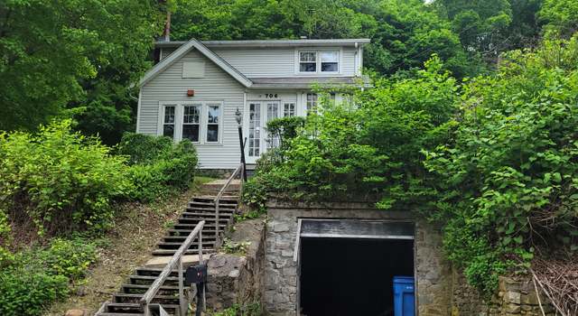 Photo of 706 Waterville St, Waterbury, CT 06710
