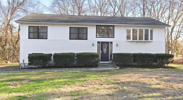 Property at 15 Royal Pine Dr, Danbury, CT 06811, 3 beds, 3 baths