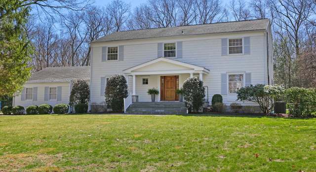 Photo of 7 Apache Trl, Westport, CT 06880