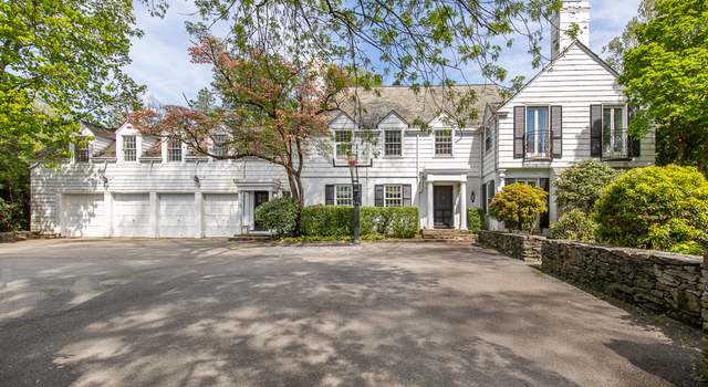 Photo of 37 Hunting Hill Rd, Woodbridge, CT 06525