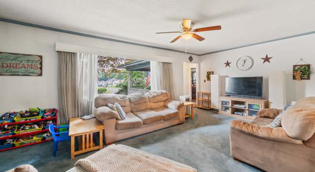 Photo of 9 Ramona Ave, Waterbury, CT 06705