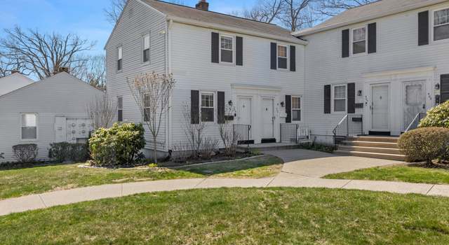 Photo of 409 Sylvan Knoll Rd, Stamford, CT 06902