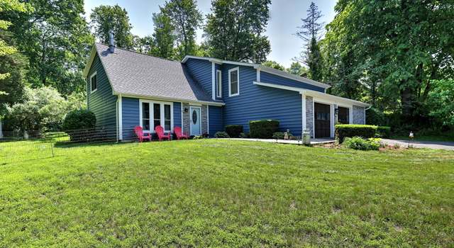 Photo of 4 Brighton Rd, Naugatuck, CT 06770