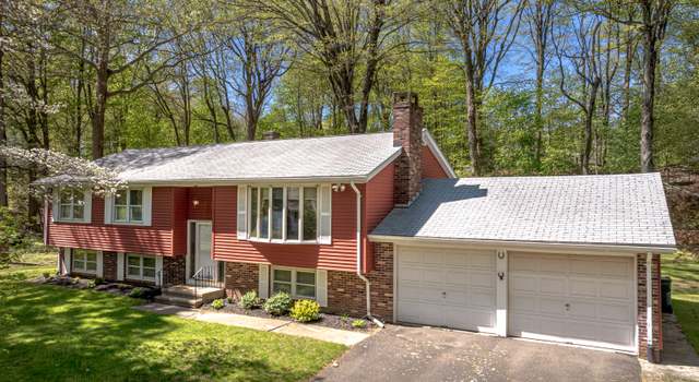 Photo of 45 Renshaw Rd, Hamden, CT 06518