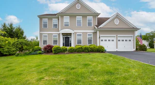 Property at 1 Independence Cir #1, Middlebury, CT 06762, 4 beds, 2.5 baths