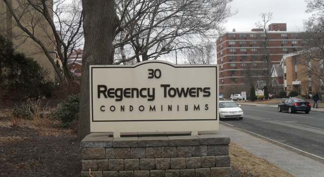 Photo of 30 Woodland St Apt 7K, Hartford, CT 06105