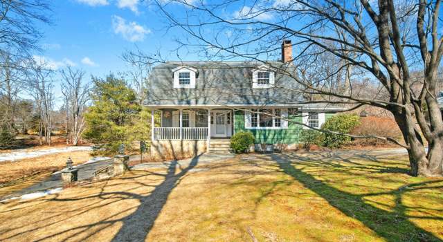 Photo of 3 Deacon Abbott Rd, Redding, CT 06896