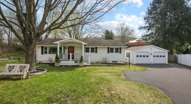 Photo of 53B Elizabeth St, Kent, CT 06757