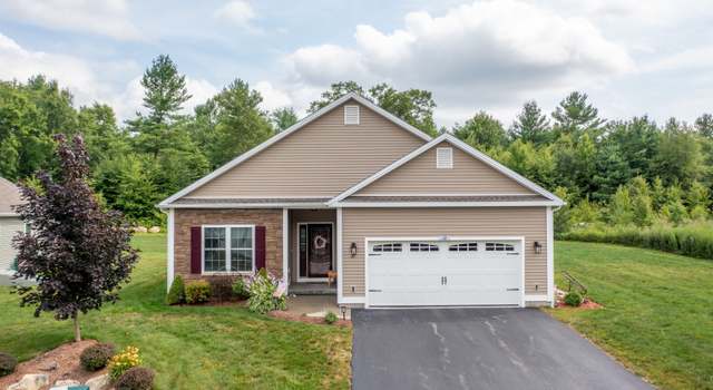 Photo of 32 Mockingbird Dr #32, Danielson, CT 06239