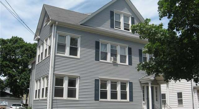 Photo of 447 Blohm St, West Haven, CT 06516