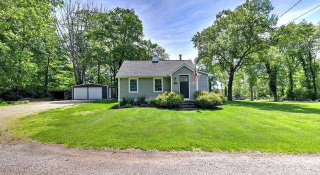 Photo of 10 Sunset Trl, Coventry, CT 06238