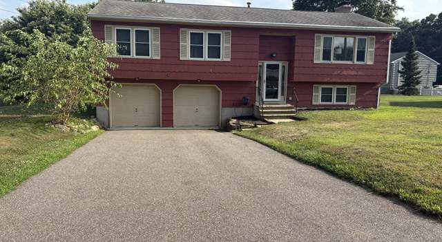 Photo of 34 Kelly Crest Rd, Branford, CT 06405