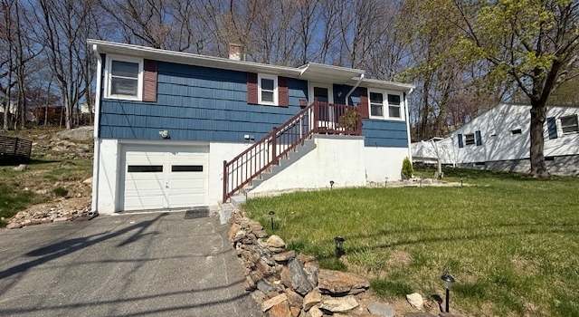 Photo of 96 Longmeadow Dr, Waterbury, CT 06706