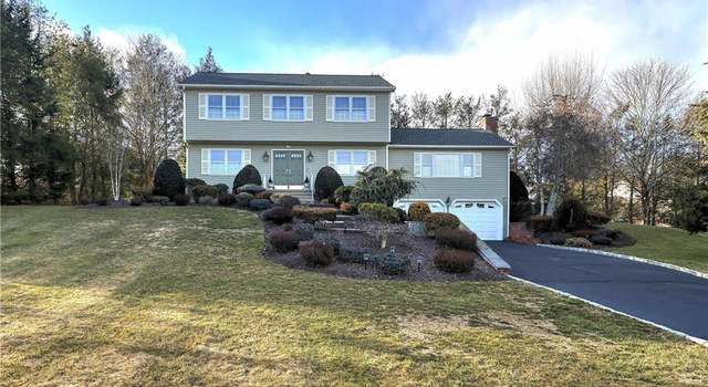 Photo of 30 Hearthstone Rd, Monroe, CT 06468