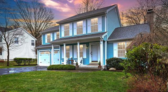Photo of 63 Chestnut Ln, Milford, CT 06461