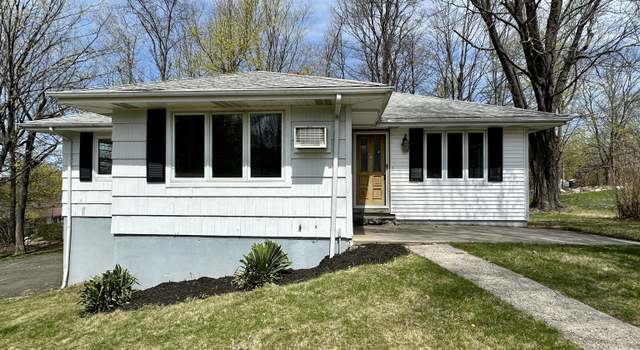 Photo of 6 Wilson St, New Fairfield, CT 06812
