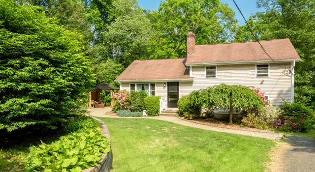 Photo of 29 Burrows Hill Rd, Hebron, CT 06231