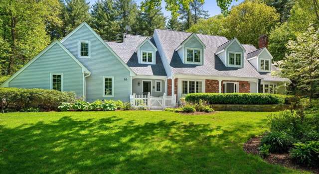 Photo of 10 Clover Ln, Simsbury, CT 06089