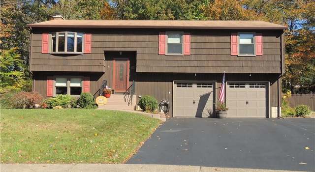 Photo of 4 Timber Trl, Milford, CT 06460