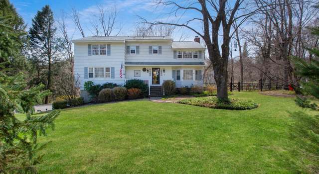 Photo of 71 Beaver Brook Rd, Ridgefield, CT 06877