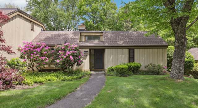 Photo of 687 Heritage Vlg Unit B, Southbury, CT 06488