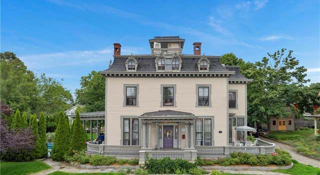Photo of 17 Granite St, New London, CT 06320