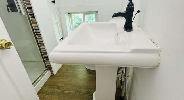 Photo of 10 Tiffany St, Brooklyn, CT 06234