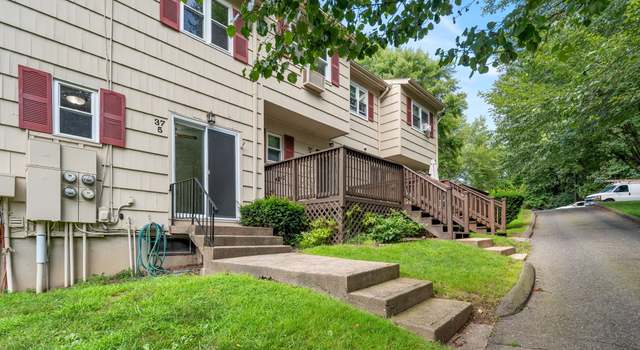 Photo of 37 Lantern Park Dr #5, Naugatuck, CT 06770