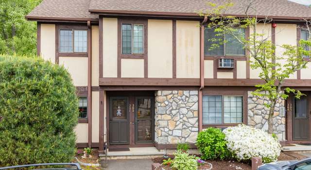 Photo of 202 Foxwood Ln #202, Milford, CT 06461